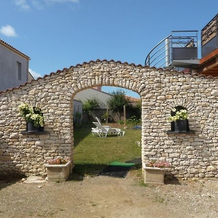 Chambre D'Hote Fleur De Potager Les Sables-dʼOlonne Eksteriør billede